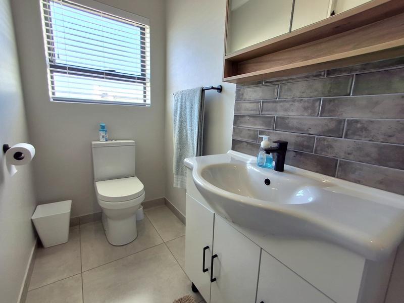 4 Bedroom Property for Sale in Da Gama Bay Western Cape